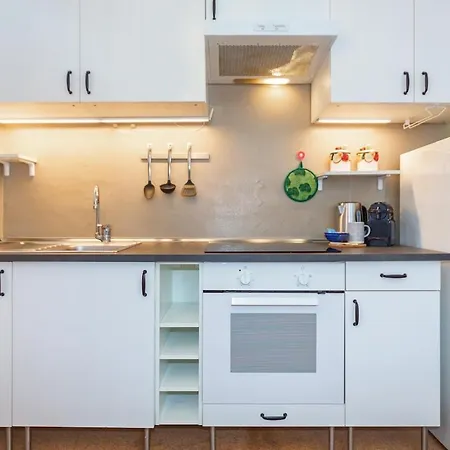 Apartment Station 10 Minutes Mini Loft 4 Pax Check In H24 *