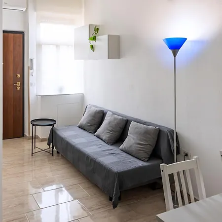 Mimi A Apartment