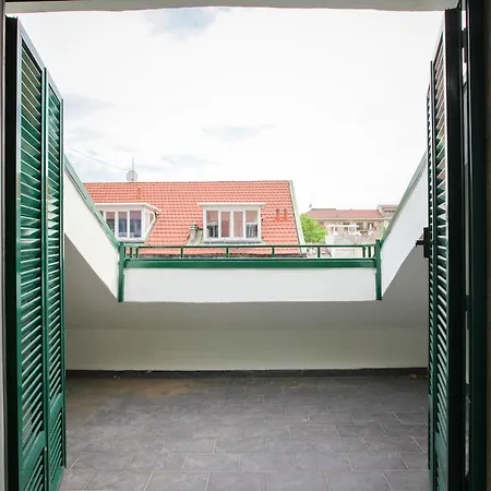 Luminoso Con Terrazzo Appartement