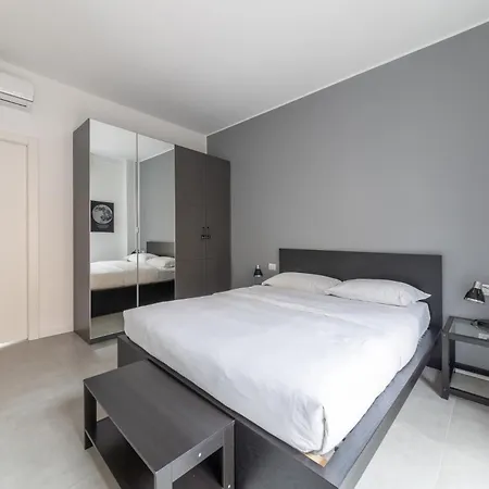 Apartment Modern And Comfortable In Cenisio Area *