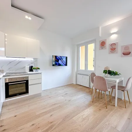 Gioia 67 - 5 Min Dalla Stazione *