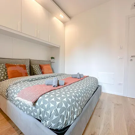 Gioia 67 - 5 Min Dalla Stazione *