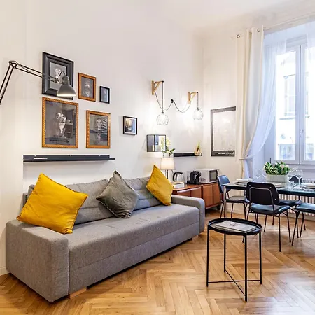 Casa Menabrea - 1 Min Dalla Metro Apartment *
