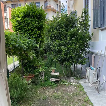 Cozy In A Secret Corner Of Apartman