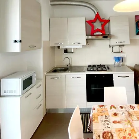 Apartament Pop House Romolo