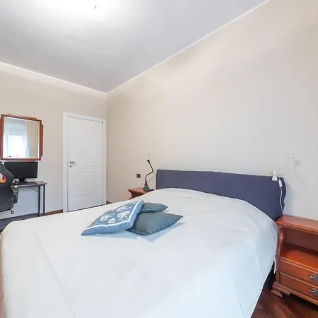 Locami Affori ميلان