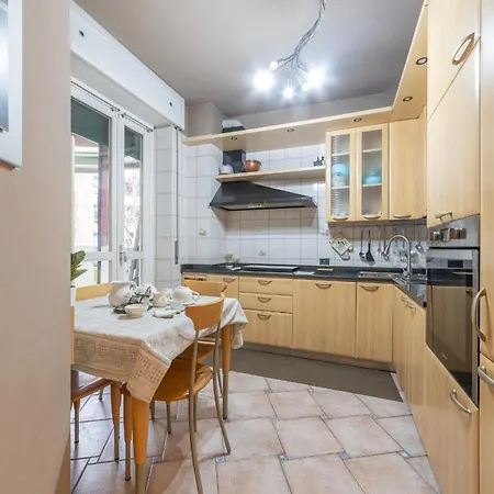 Apartman Locami Affori Milánó