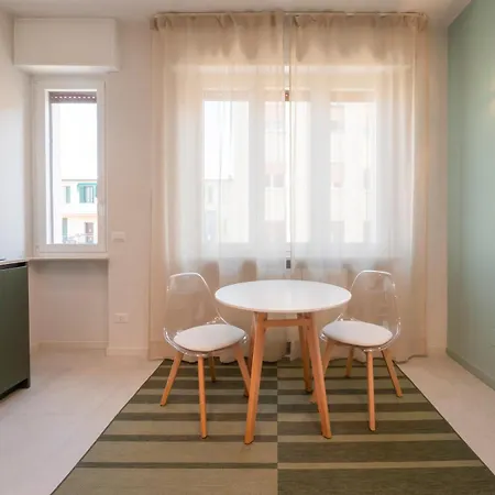 Close To The M3 Metro