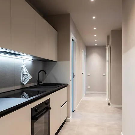 Youhosty - 3 Bedroom Citta Studi Milán