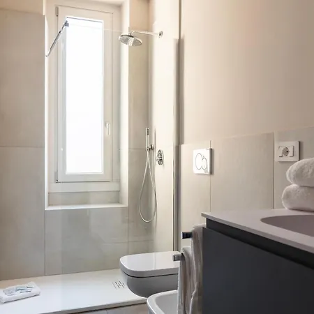 Youhosty - 3 Bedroom Citta Studi Apartment Milan