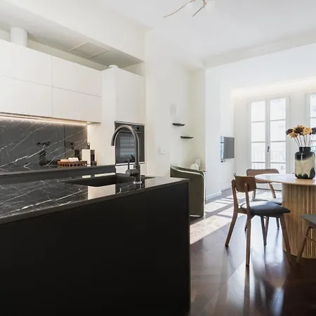 Apartment Easylife - - Medici 5 P4s - Duomo Mailand
