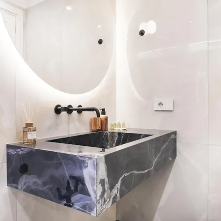 Easylife - - Medici 5 P4s - Duomo Milánó