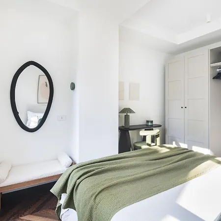 Apartment Easylife - - Medici 5 P4s - Duomo *