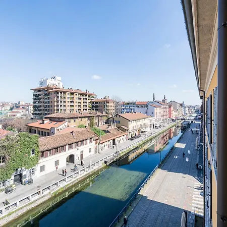 Lovely On The Navigli River By Easylife Διαμέρισμα *