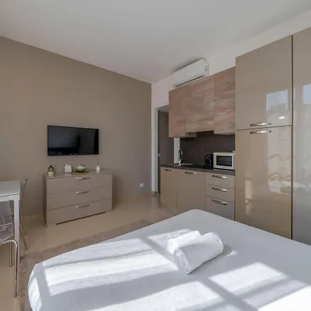 Milano Apartments Navigli - Porta Genova *