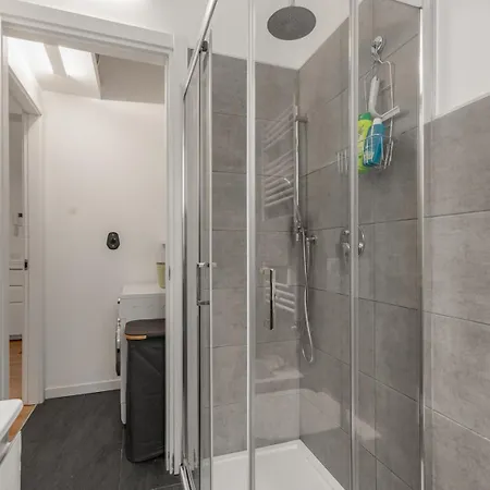 Casa San Siro-stadio - Stadio E Metropolitana *