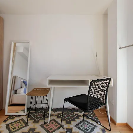 Beautiful Loft Near Navigli Милан