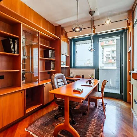 Luxury Penthouse - Sauna, Garage, Office, Terrace Casa vacanze