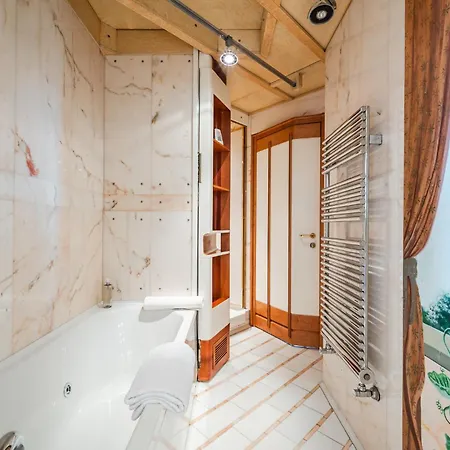 Casa vacanze Luxury Penthouse - Sauna, Garage, Office, Terrace Milano