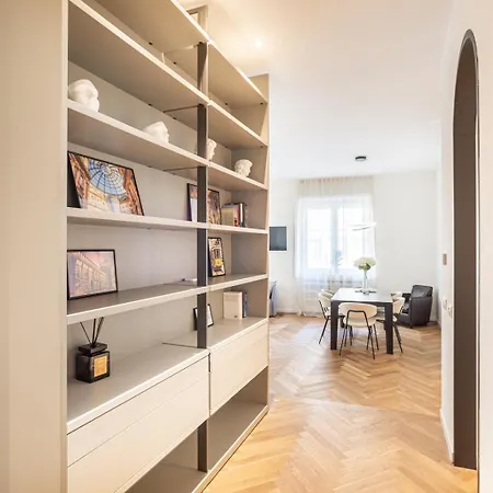 Cool And Big Duomo - White *