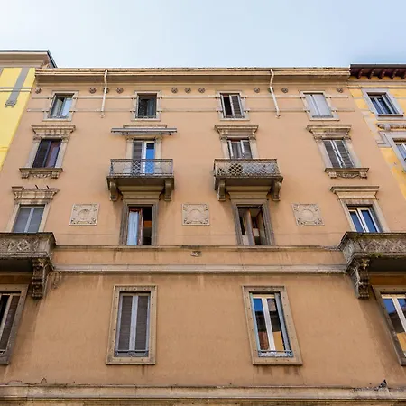 Casa Maciachini-green Suite-m3 10 Minutes To Duomo *