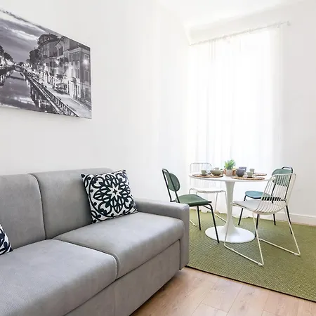 Casa Maciachini-green Suite-m3 10 Minutes To Duomo Apartment
