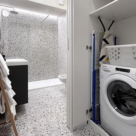 Apartamento Vassily Deluxe - Metro M1 - Rembrandt 45 *