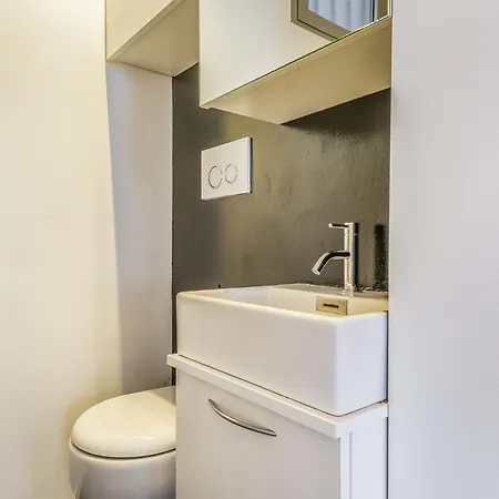 Appartamento Porta Venezia 2 Pax Wi-fi *