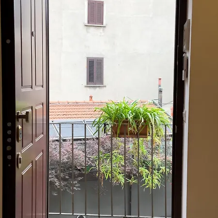 The Boutique - In The Heart Of Via Paolo Sarpi Milan