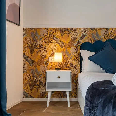 Moscova Luxe - Elegant With 2 Bathrooms Lägenhet *