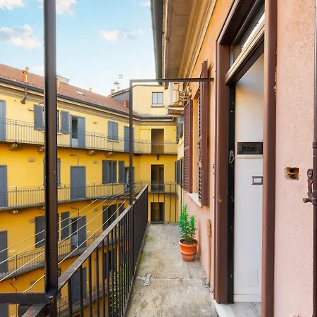 Bocconi - Naba - Student's Flat & Smart Working דירה מילאנו