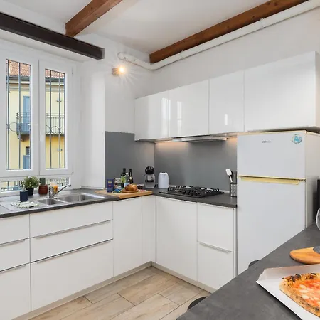 Bocconi - Naba - Student's Flat & Smart Working דירה