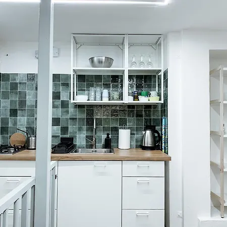 Watt Industrial Loft - Navigli District, 아파트 밀라노