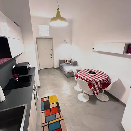 Via Venini 26 Apartamento *