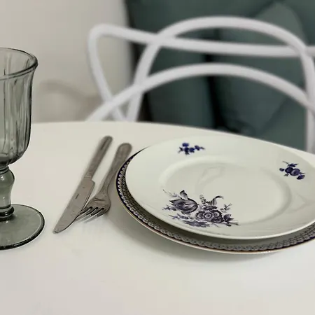 Lejlighed Pasteur-mm Red Line