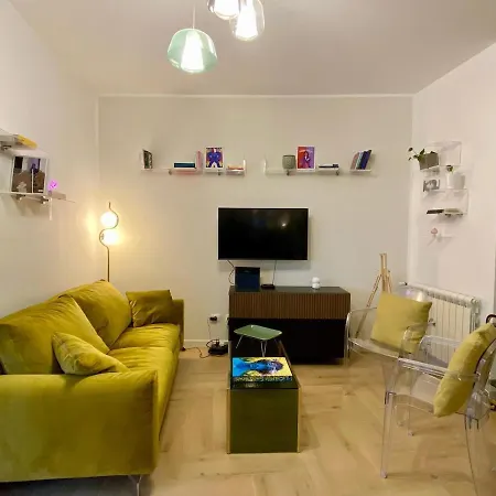 Apartment Moderno Bilocale Con Ampio Balcone