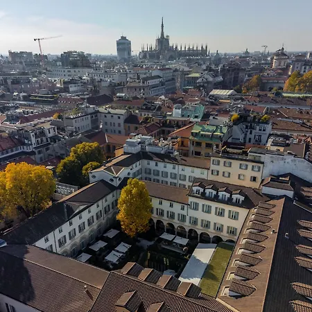 Hotel Four Seasons 5*