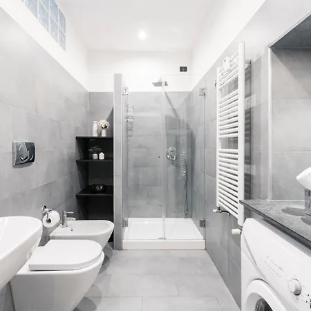Easylife - Spacious On The First Floor In The Gae Aulenti Area Milan