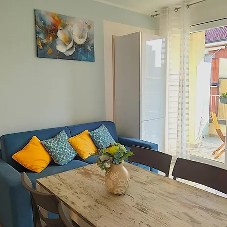 Matthias - - Modern And Cozy Flat, Close To The Metro - 15 Min From Station, Close To San Raffaele *