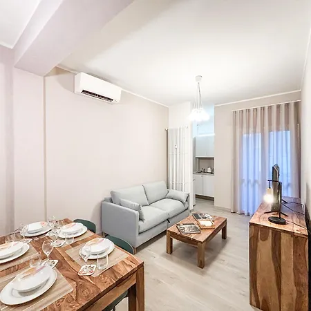 Nel Cuore Di Via Tortona * Milán