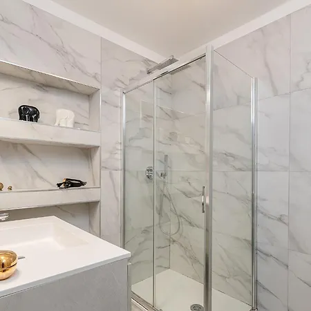 Ethnic-chic, A Due Passi Dal Duomo! Apartament