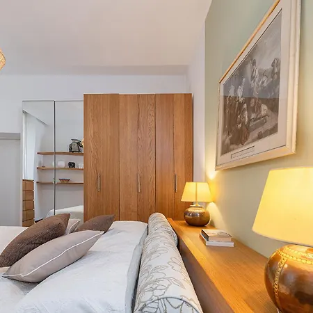 Ethnic-chic, A Due Passi Dal Duomo! *