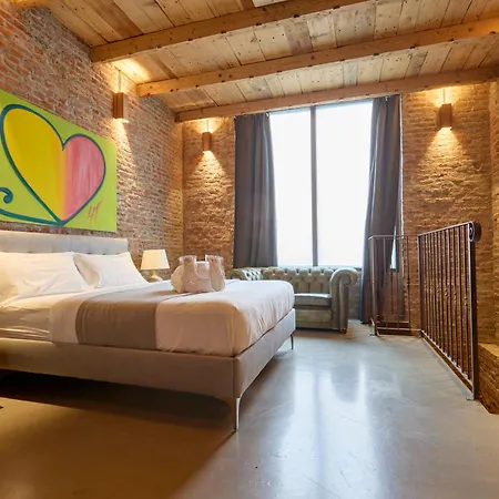 Emme Loft I Flower Moon - Boutique Loft With Jacuzzi Апартаменты Милан