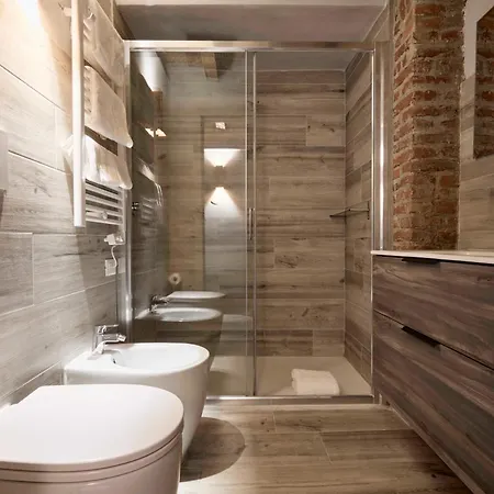 New Moon - Emme Loft *