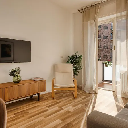 Elegance & Relax - Tennis, Child Park, 20 Minutes From Duomo