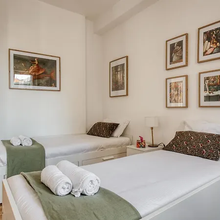 Apartman Elegance & Relax - Tennis, Child Park, 20 Minutes From Duomo