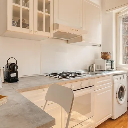 Apartman Elegance & Relax - Tennis, Child Park, 20 Minutes From Duomo