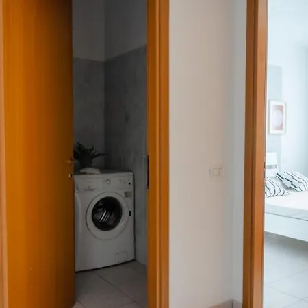 Metropolitan Gonin Apartament *