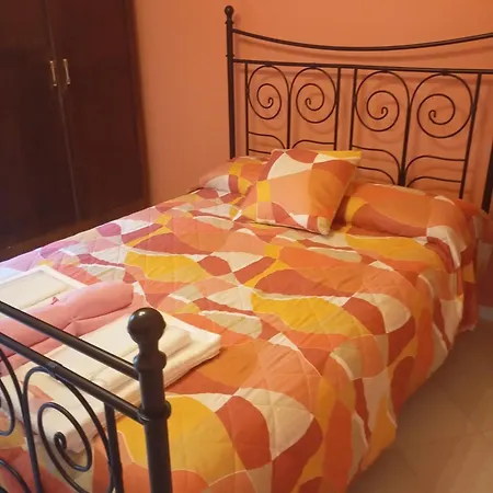 Apartmán Flores Home, Boho Chic Style & Urban Comfort Navigli, Bocconi, Centro Milán