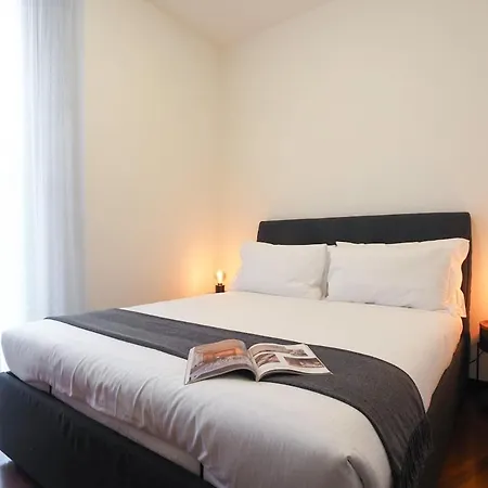 Contempora - Interior 900 3rd Floor - Duomo - Missori Daire Milano